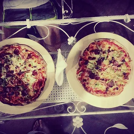 Sezar's